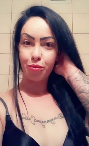 pozele sunt făcute în locație