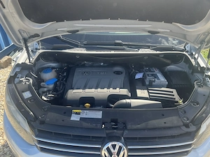 Volkswagen Touran  - imagine 5