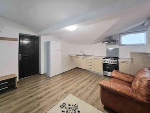 Se inchiriaza apartament ca două camere Târgoviște  - imagine 3