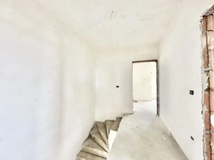 Duplex modern - 5 camere - 130 mp utili - Mosnita - imagine 9