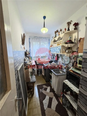 Apartament 3 Camere, Semidecomandat, Zona Piata Amzacea, Etaj 2 - imagine 11
