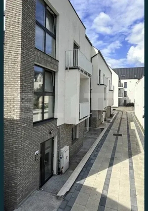 Apartament semicentral, 67 mp, zona Central - imagine 2