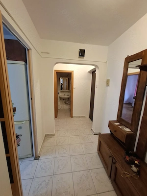 Vând apartament 3 camere confort 1 semidecomandat Bloc de 4etaje, etajul 1 - imagine 7