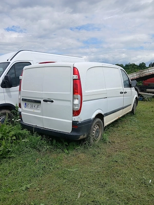 Mercedes Vito 109 - imagine 2