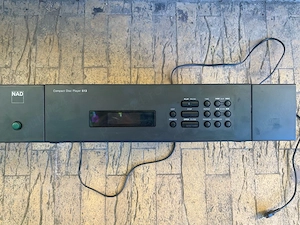 cd player trei platane NAD 513