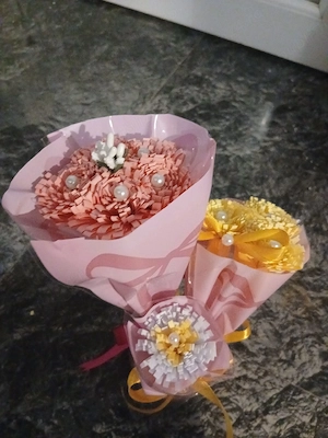 Buchețele de flori handmade