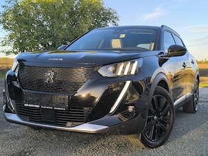 Vând Peugeot E2008