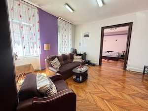 vand apartament 4 camere Sinaia 