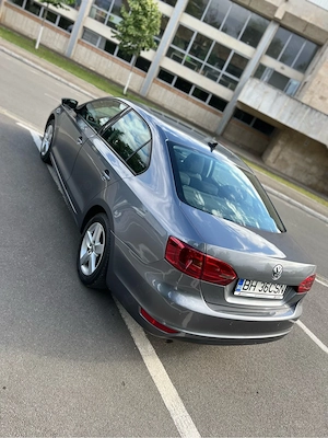 vw jetta 2013 1.6TDI - imagine 3