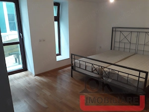 Vila 6 camere P+E zona centrala - imagine 17
