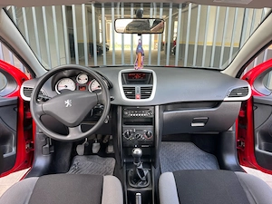 Peugeot 207 1.4 Benzina doar 57000 km  - imagine 5