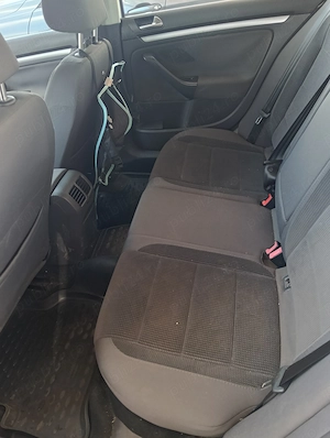 Volskwagen Jetta 1.9 TDI - imagine 8
