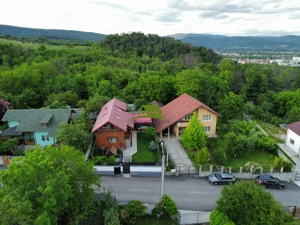 Casa P+M cu 4 camere  si 485 mp teren pe Dealul Malului, Rm Valcea