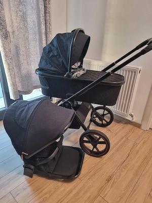 Venicci Tinum 2in1 plus scaun auto si accesorii