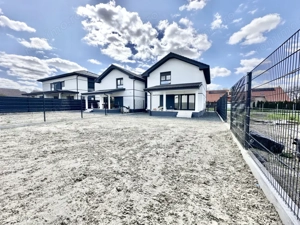 Duplex 4 camere - despartit prin casa scarii - 102 mp - Mosnita 