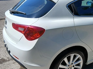 Alfa Romeo Giulietta - imagine 7
