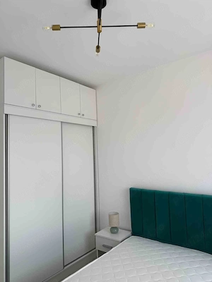 Ofer spre închiriere apartament cu doua camere  - imagine 2