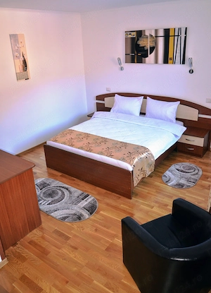 Garsoniere Camere premium de închiriat în Sinaia - Platou Izvor - Utilități incluse, termen lung  - imagine 5