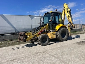 Buldoexccavator New holland B110B - imagine 5