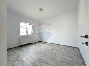 Casă cu 3 camere  Valu lui Traian - imagine 6