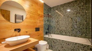 La poalele Bucegilor, ultimul chalet din proiectul Alpinia · Râșnov - imagine 3