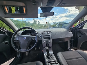 Volvo V 50