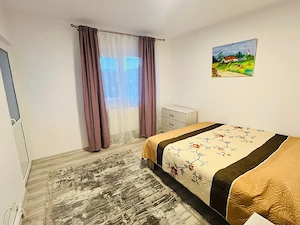 Vand apartament 2 camere - imagine 5