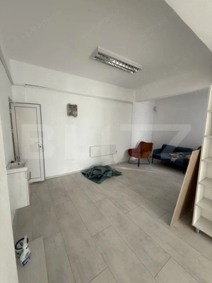 Spațiu comercial sau locuință, 49 mp, zona Centrală - Voinești  - imagine 2