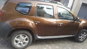 vand dacia duster - imagine 3