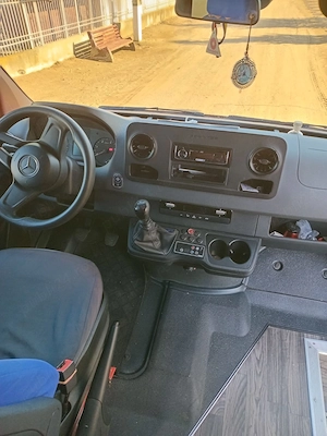 Microbuz Mercedes Benz Sprinter 519 Cdi, an 2020, euro 6, AC, 21 locuri - imagine 7