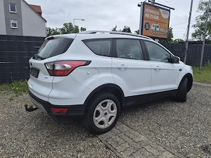 Kuga 2.0, 4x4, automat, 150 CP, Climatronic - imagine 4