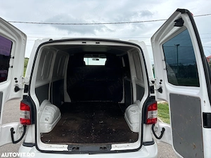 Volkswagen Transporter - imagine 10