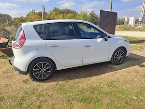 Renault Scenic Bose