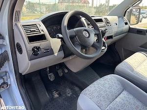 Volkswagen Transporter - imagine 12