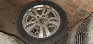 4 Genți de aluminiu cu cauciucuri. 225/50R16 Mercedes 