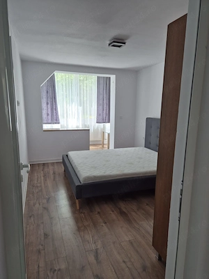 Apartament 3 camere recent renovat - imagine 3