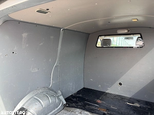 Volkswagen Transporter - imagine 9