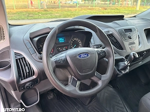 Ford Custom - imagine 8
