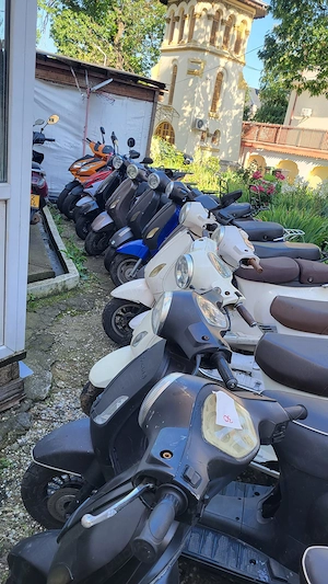 Scooter rental! Inchiriez scutere! - imagine 2
