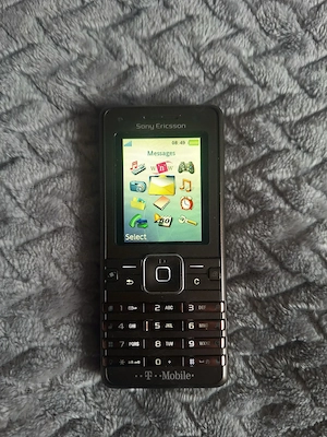 Telefon mobil Original Sony Ericsson K770 K770i