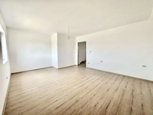 Duplex cu 4 camere - 116 mp - strada privata - Mosnita - imagine 14