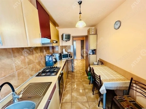 Apartament cu 3 camere decoamndate in zona Mihai Viteazu - imagine 9