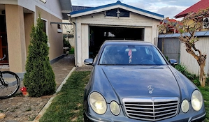 Mercedes E class 320  - imagine 2