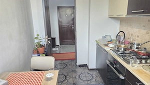 Vand apartament 2 camere decomandat in Deva, zona 22 Decembrie, 53 mp + 2 balcoane , mobilat - imagine 6