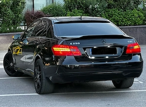 Mercedes-Benz E250CDI  - imagine 3
