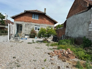CASA SOLIDA CU TEREN SI CURTE,  BOCSA VASIOVA. COMISION ZERO - imagine 18