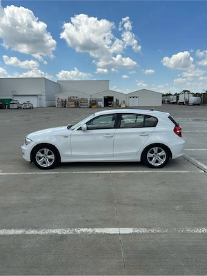 BMW Seria 1 118i LCI 2011 2.0 benzina 143cp  - imagine 4