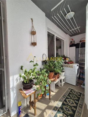 5 Minute metrou BERCENI - 2 CAMERE + GR #258;DIN #258; 44mp - 124.000€ - imagine 11