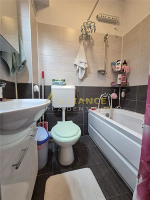 5 Minute metrou BERCENI - 2 CAMERE + GR #258;DIN #258; 44mp - 124.000€ - imagine 10