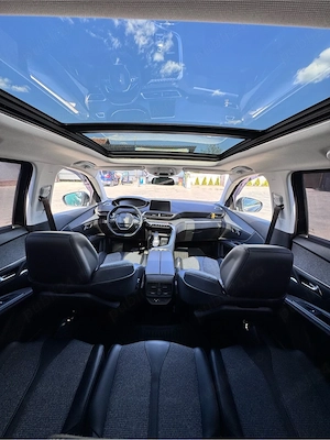 Peugeot 5008 multe investitii - imagine 4